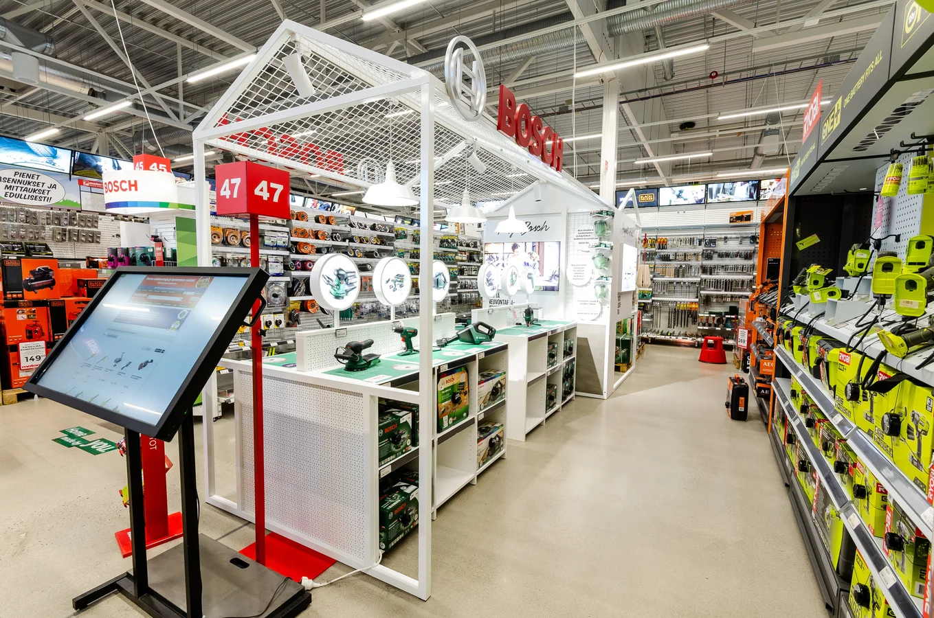 Wanzl and Bosch develop a new shop in shop concept Wanzl